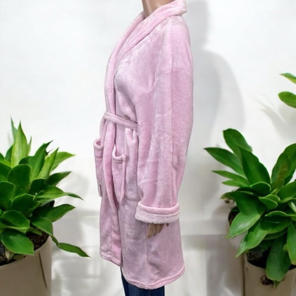 Hotel Spa Collection Pink Plush Super Soft Fleece Robe - Picture 13 of 16